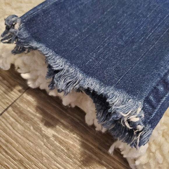 Sky And Sparrow Distressed Jeans - Picture 3 of 9